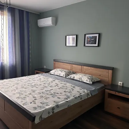 Апартаменты Vyara 60 *